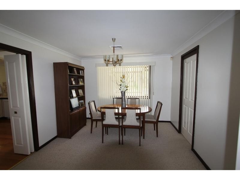 76 Trobriand Crescent, Glenfield NSW 2167
