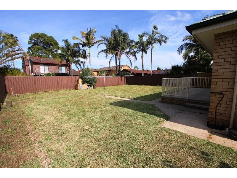 45 wolverton Avenue, Chipping Norton NSW 2170