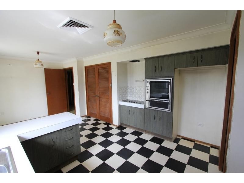 45 wolverton Avenue, Chipping Norton NSW 2170