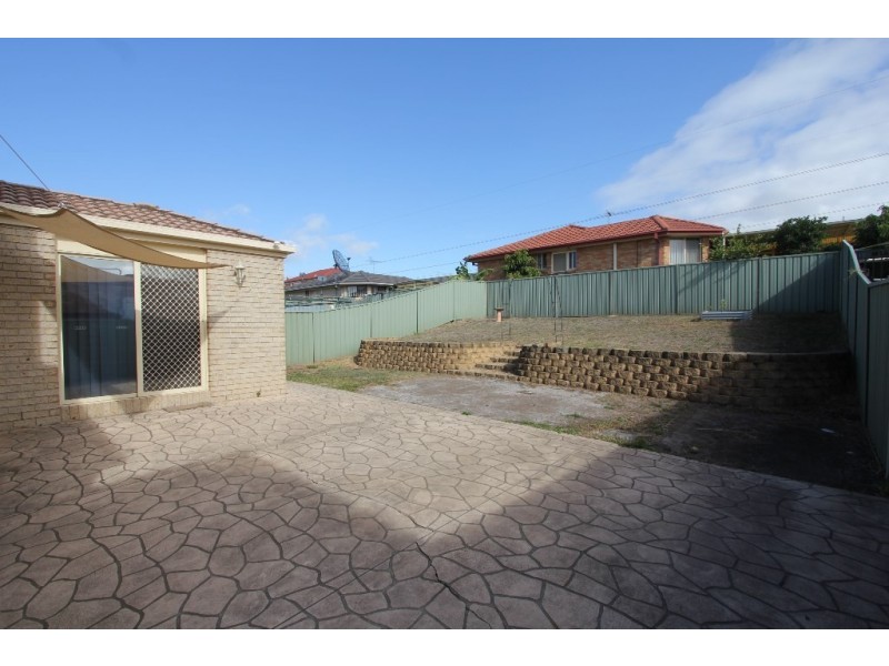 52 Minnamurra Cct, Prestons NSW 2170