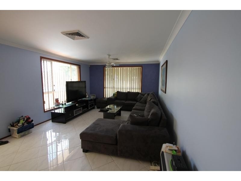 7 Walgett Close, Hinchinbrook NSW 2168