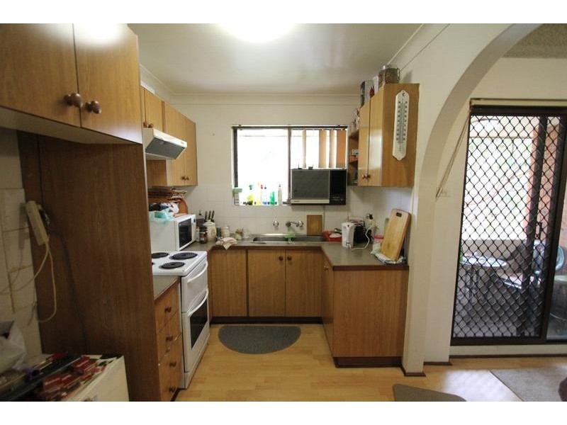 9/10 Forbes Street, Warwick Farm NSW 2170