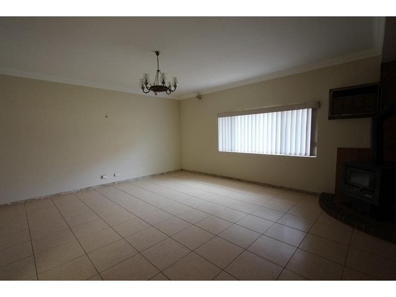 11 Spagnolo Place, Prestons NSW 2170