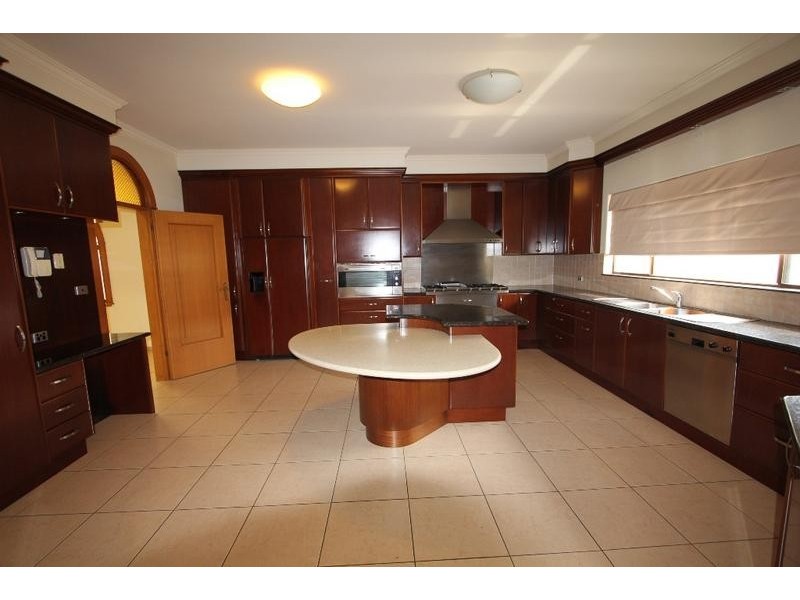 11 Spagnolo Place, Prestons NSW 2170