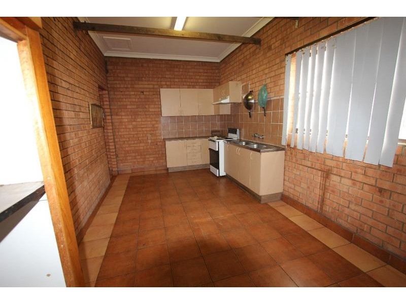 11 Spagnolo Place, Prestons NSW 2170