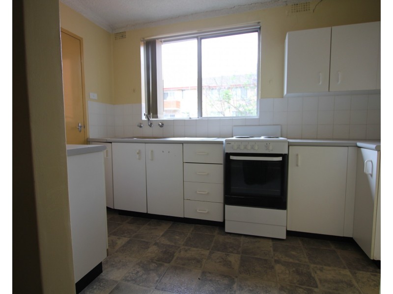 15/5 Drummond Street, Warwick Farm NSW 2170