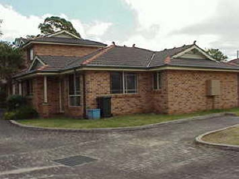 1/9 Stewart Avenue, Hammondville NSW 2170