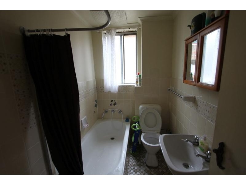 9/9 Hart Street, Warwick Farm NSW 2170