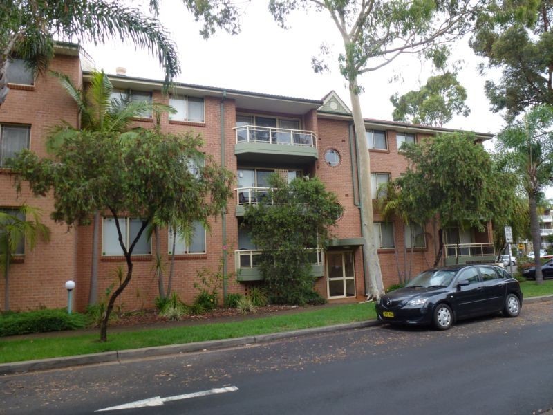 6/6 Mead Drive, Chipping Norton NSW 2170