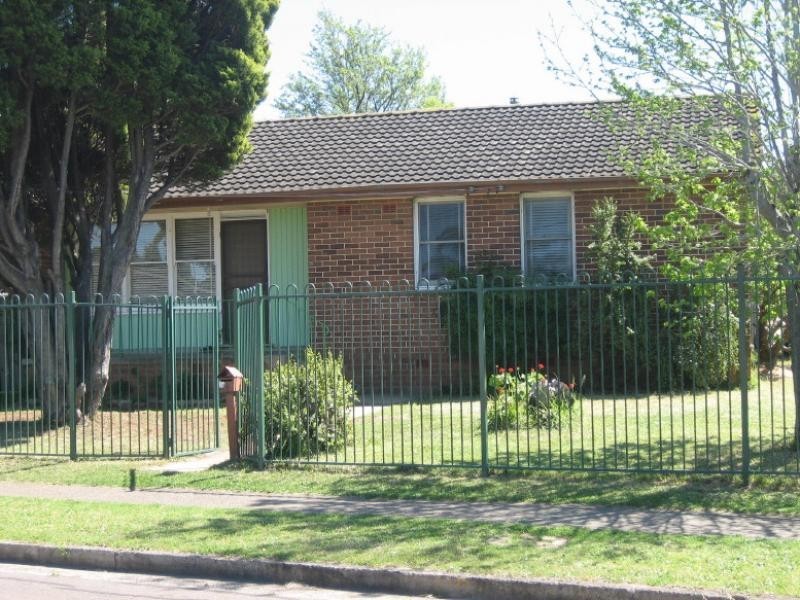 83 Sutton Rd, Ashcroft NSW 2168