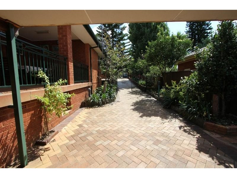 36 Paine Avenue, Moorebank NSW 2170