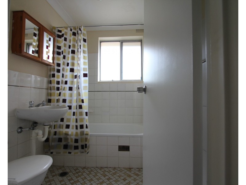 24/13 Speed Street, Liverpool NSW 2170