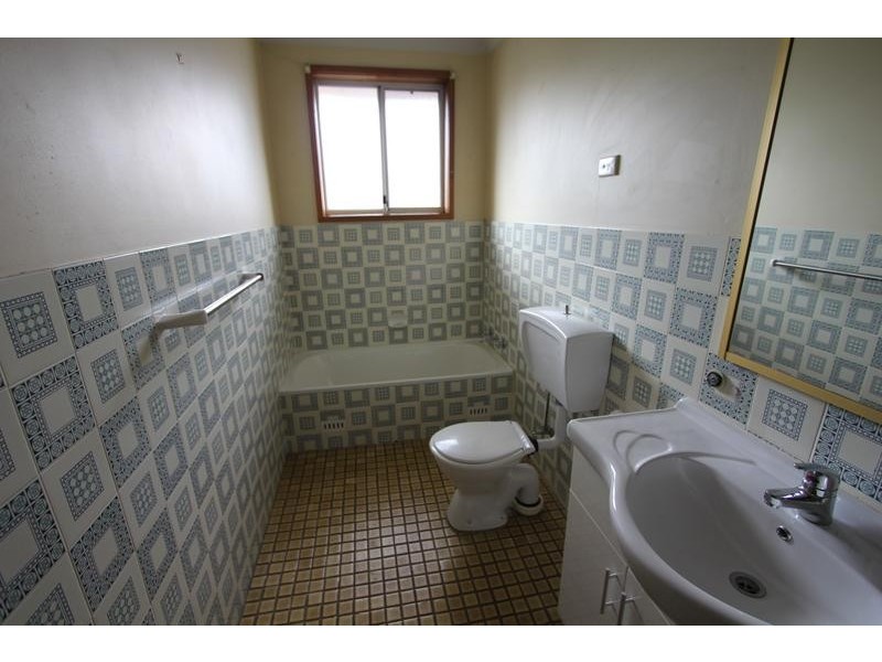 4/1 Lusty Place, Moorebank NSW 2170