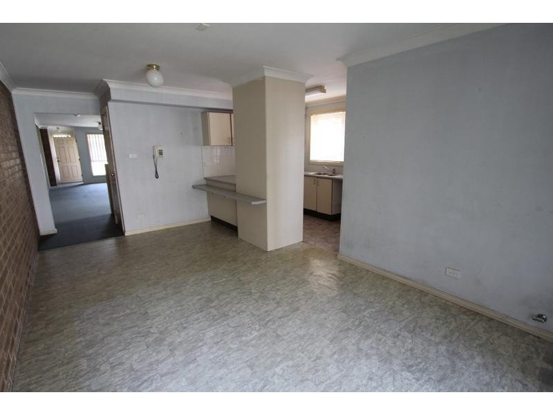 19B Wellwood Avenue, Moorebank NSW 2170