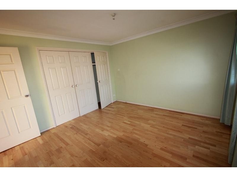 1/6 Aintree Close, Casula NSW 2170