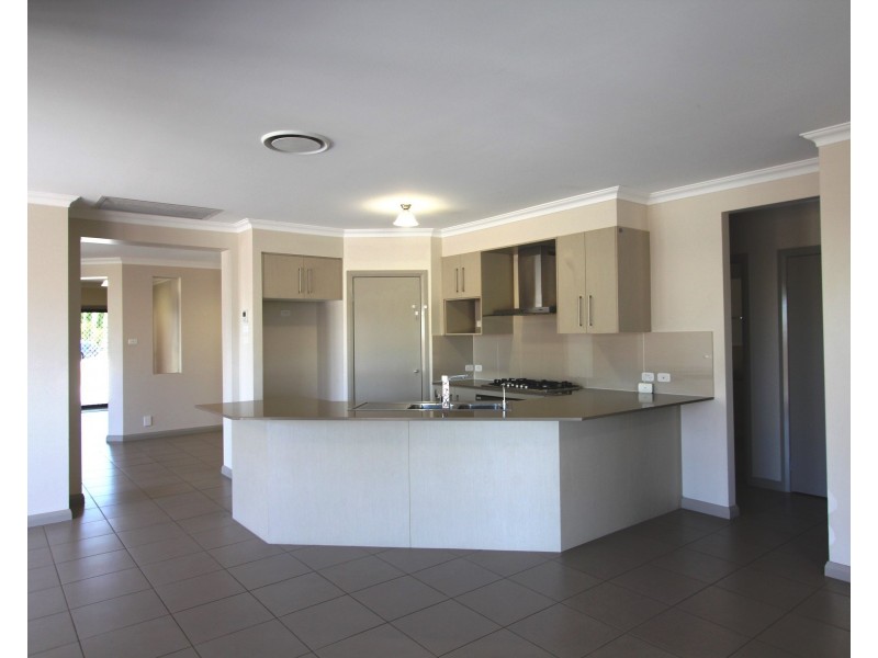 3 Lilli Pilli Drive, Pleasure Point NSW 2172