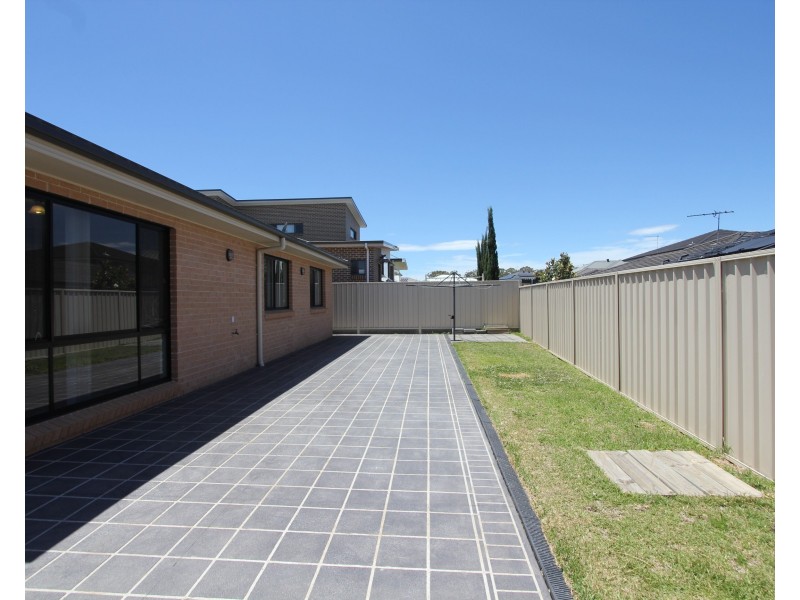 3 Lilli Pilli Drive, Pleasure Point NSW 2172