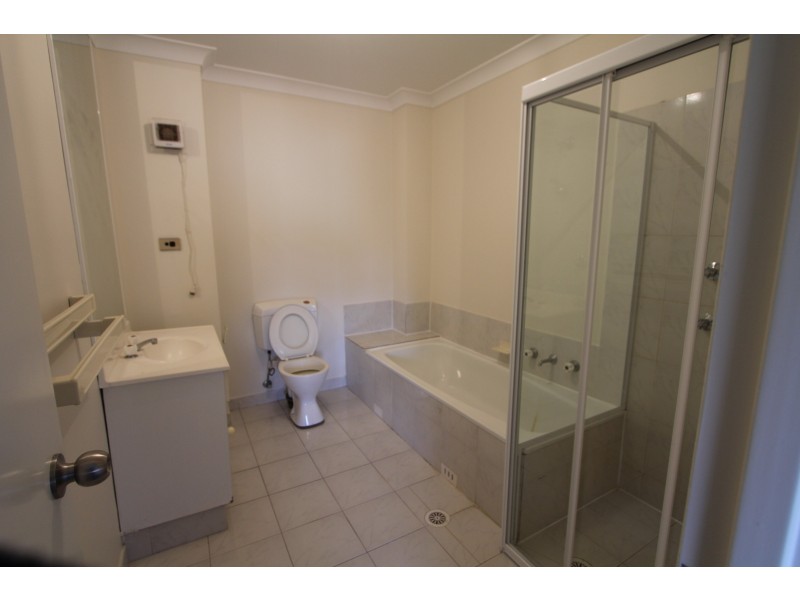 96/3 Riverpark Drive, Liverpool NSW 2170