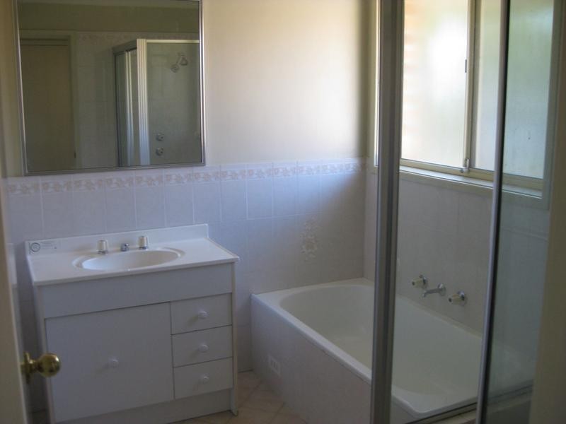 2/48 Gill Avenue, Liverpool NSW 2170