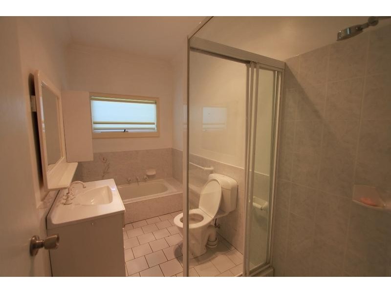 14 Governor Macquarie Drive, Chipping Norton NSW 2170