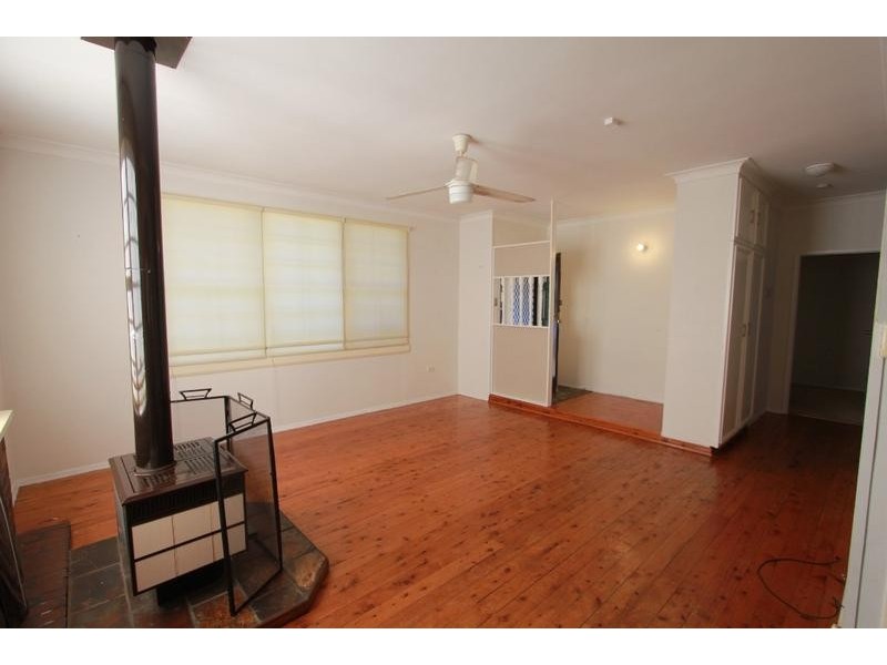14 Governor Macquarie Drive, Chipping Norton NSW 2170