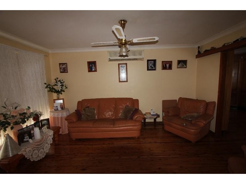 6 Venus Place, Lansvale NSW 2166