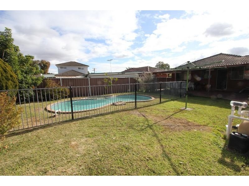 6 Venus Place, Lansvale NSW 2166