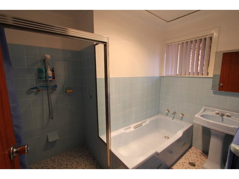 42 Huntingdale Avenue, Lansvale NSW 2166