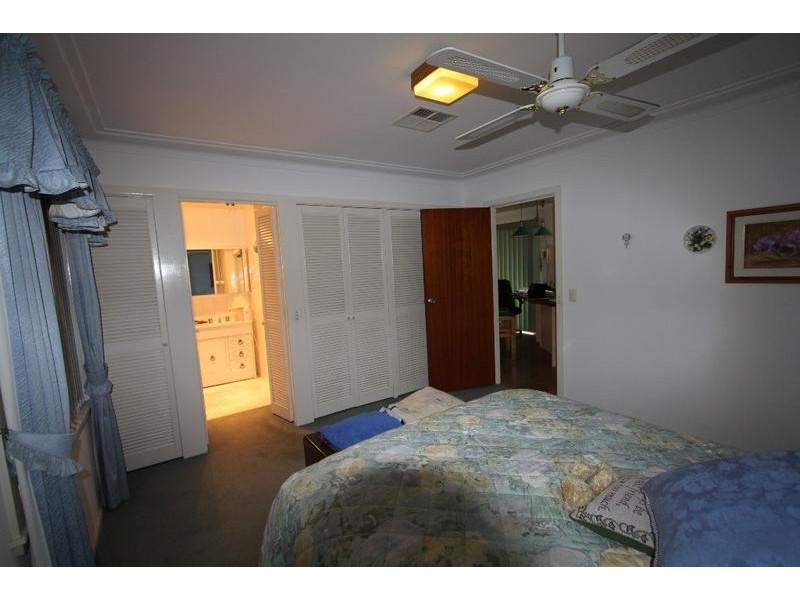 42 Huntingdale Avenue, Lansvale NSW 2166