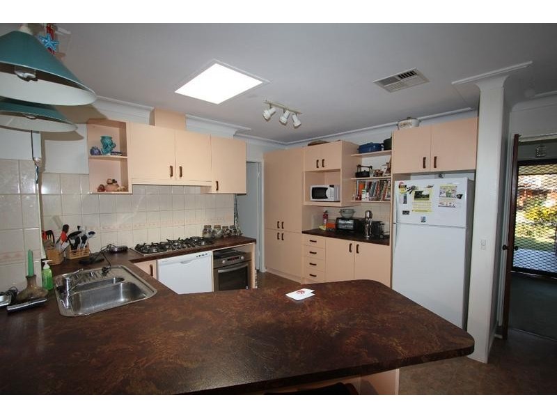 42 Huntingdale Avenue, Lansvale NSW 2166