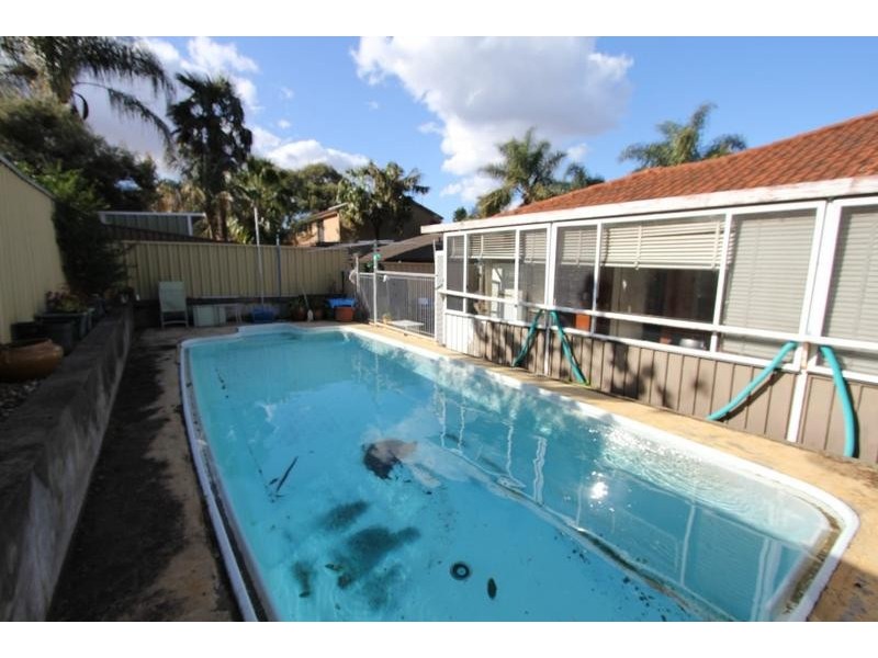 22 Birkdale Crescent, Liverpool NSW 2170