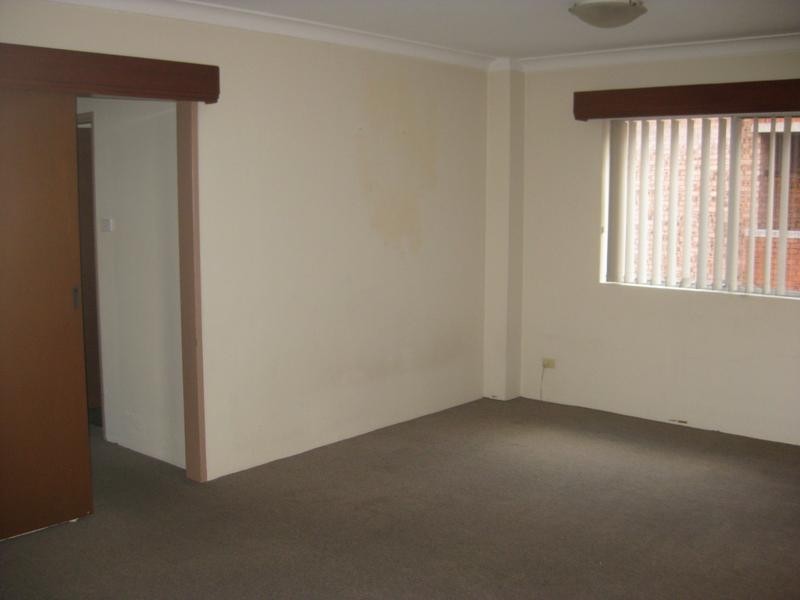 1/1 Lachlan Street, Liverpool NSW 2170