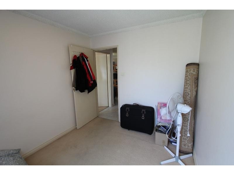 4/12-16 Goulburn Street, Warwick Farm NSW 2170
