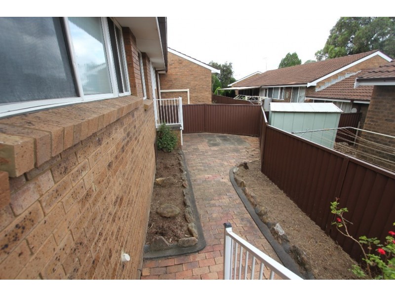 9/19 Lagonda Drive, Ingleburn NSW 2565