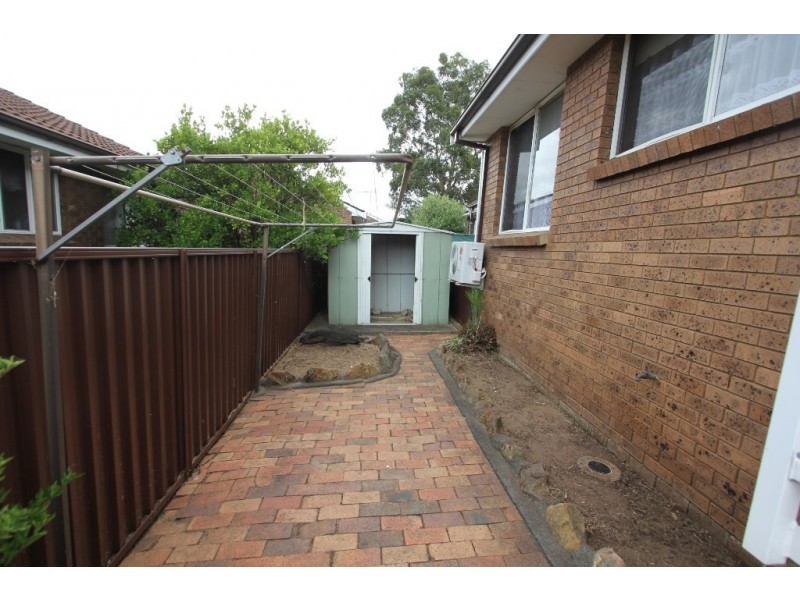 9/19 Lagonda Drive, Ingleburn NSW 2565