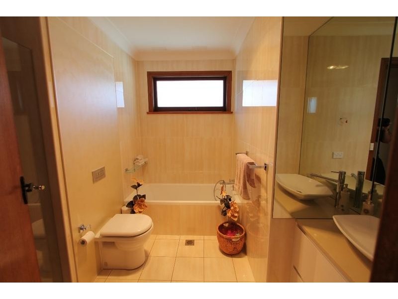 14 Hoys Road, Lansvale NSW 2166