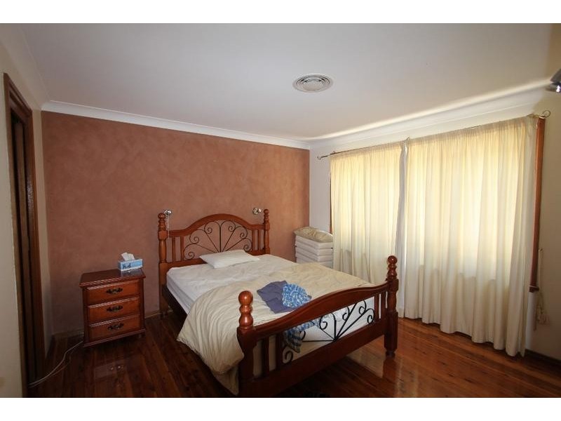 14 Hoys Road, Lansvale NSW 2166