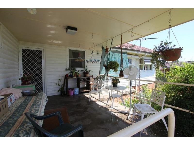 106 Hill Road, Lurnea NSW 2170