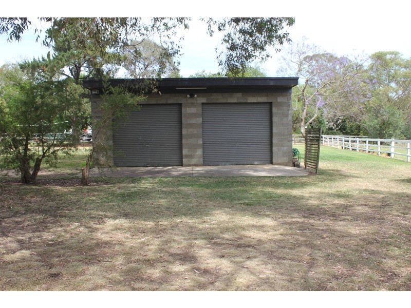 4 Blomfield Road, Denham Court NSW 2565