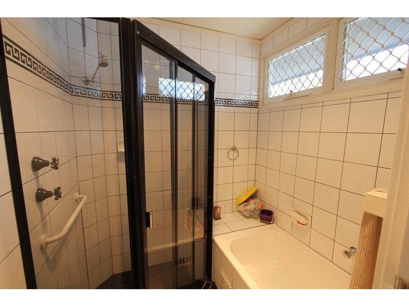 4 Blomfield Road, Denham Court NSW 2565