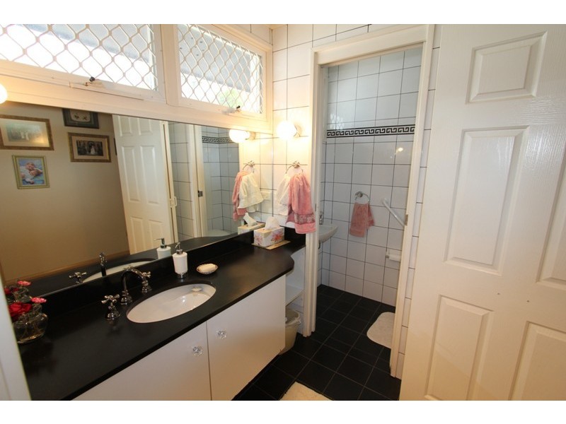 4 Blomfield Road, Denham Court NSW 2565