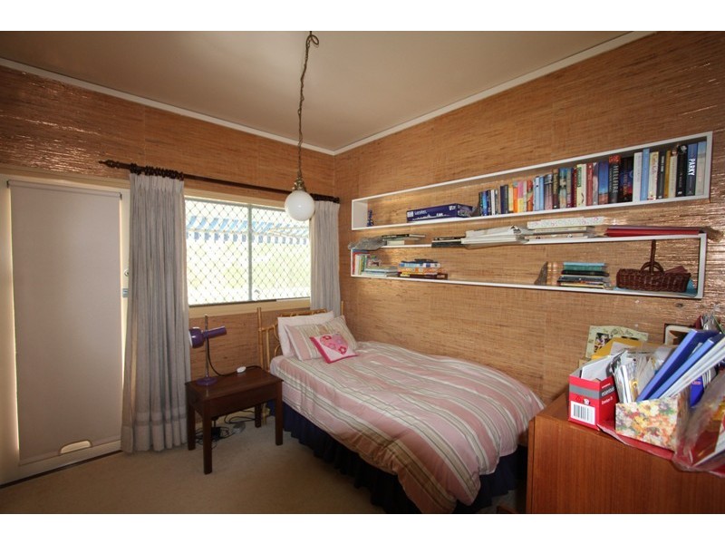 4 Blomfield Road, Denham Court NSW 2565