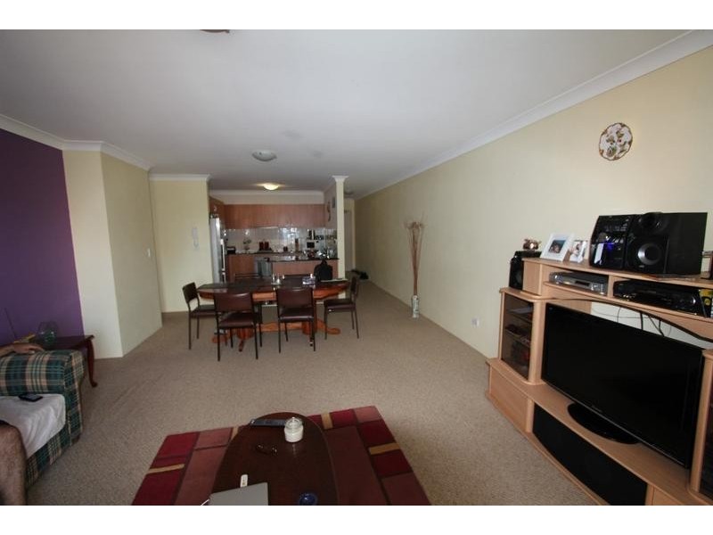 22/12-20 Lachlan Street, Liverpool NSW 2170