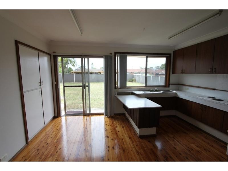 13 Joseph Street, Chipping Norton NSW 2170