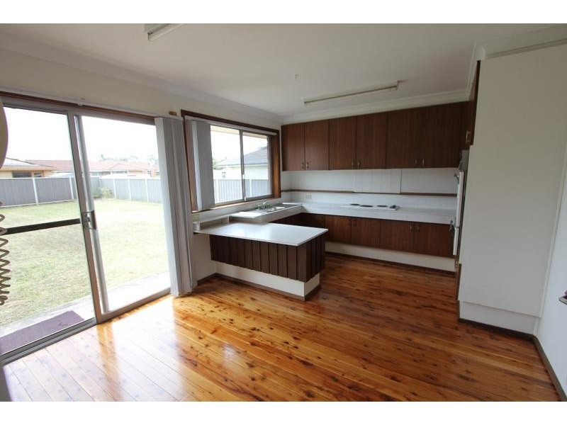 13 Joseph Street, Chipping Norton NSW 2170