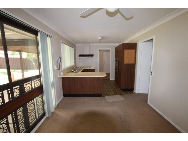 7 Amaroo Street, Bonnyrigg NSW 2177