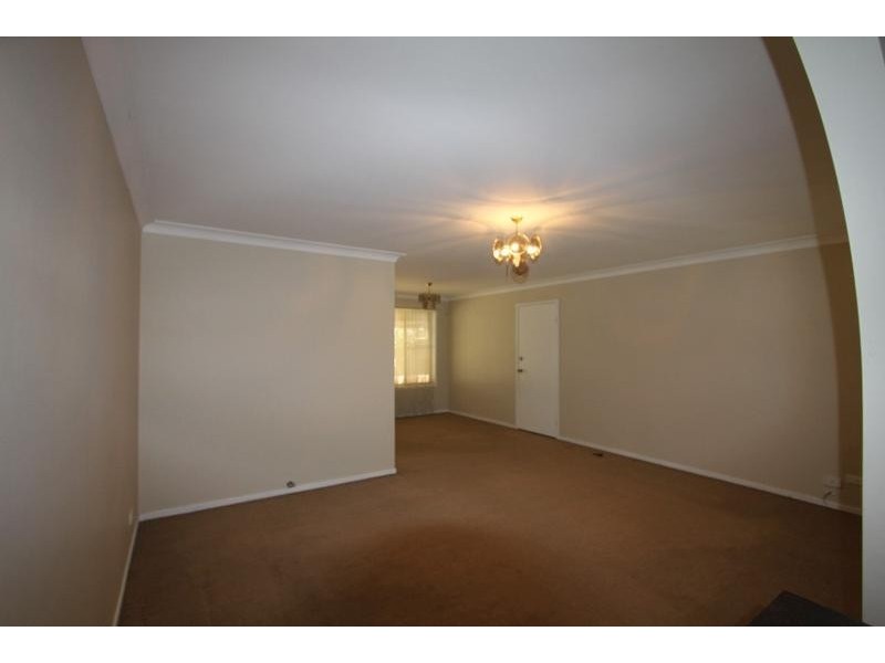 7 Amaroo Street, Bonnyrigg NSW 2177