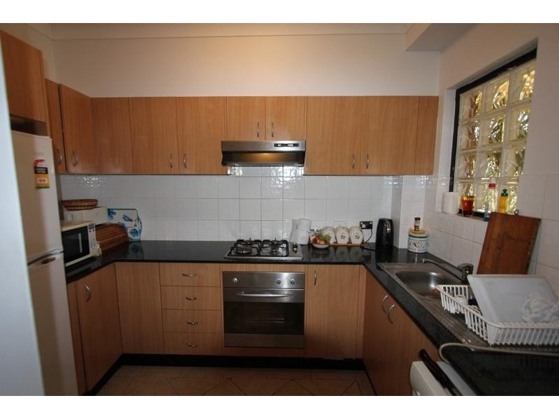 6/12 Charles Street, Liverpool NSW 2170