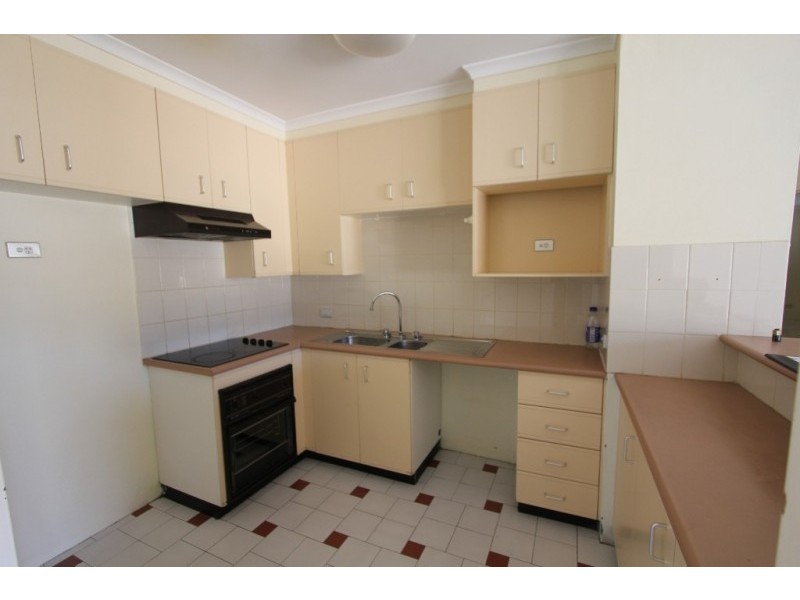 16/4 Riverpark Drive, Liverpool NSW 2170