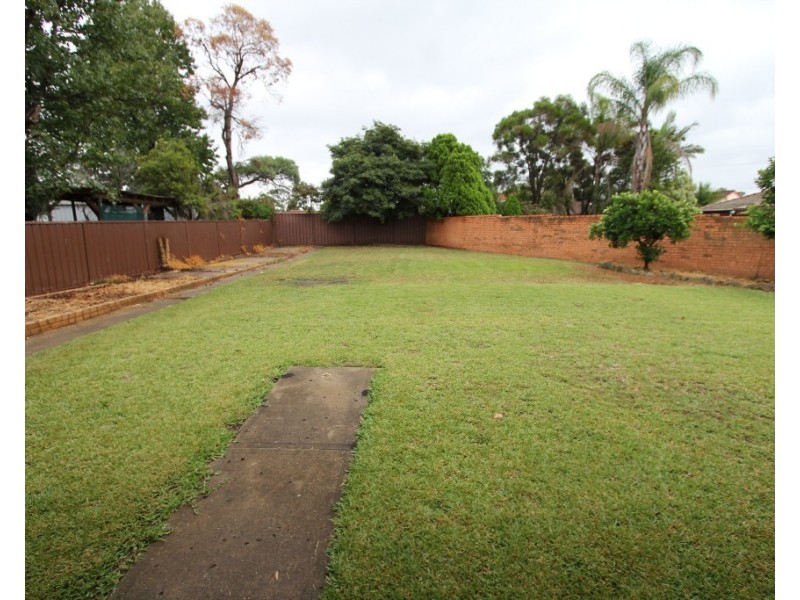 49 Stockton Avenue, Moorebank NSW 2170